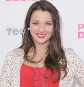 Annie Clark (Actress)